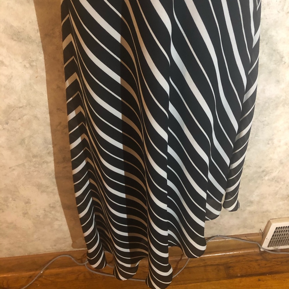 Jessica Howard Crooked Hem Spaghetti Strap Dress - Picture 10 of 15